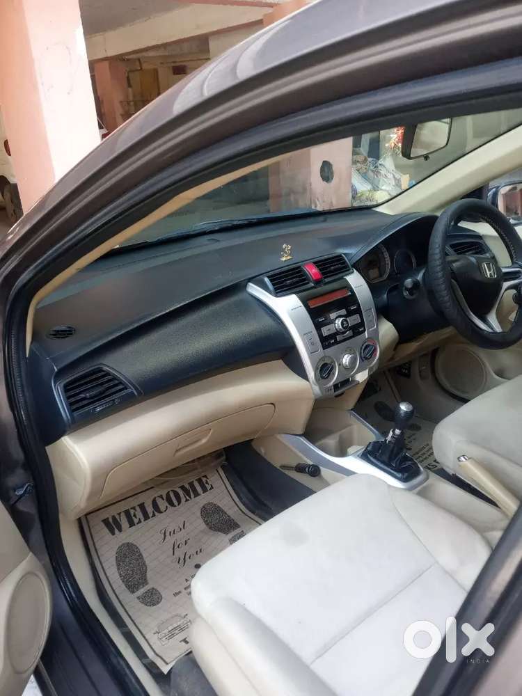 2011 Model Honda City Register September 2011 Hr 26