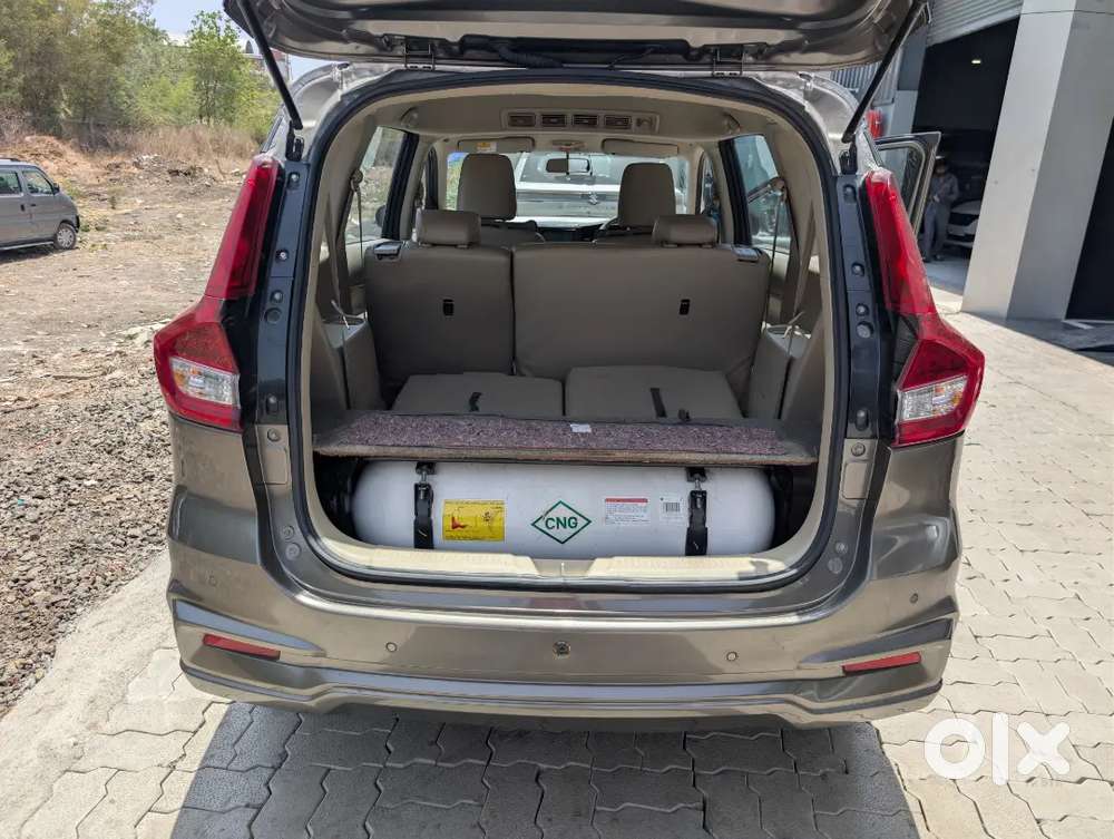 Ertiga Zxi Cng Petrol First Owner