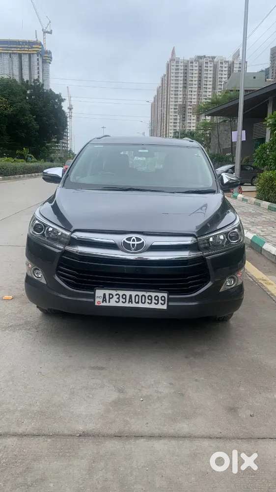 Toyota Innova Crysta 2.8 Diesel Automatic