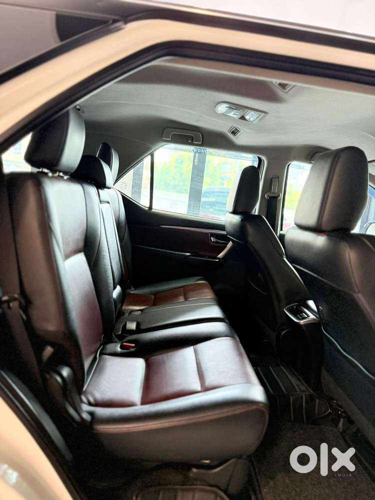 Toyota Fortuner Legender 4x2 At 2.8, 2021, Diesel