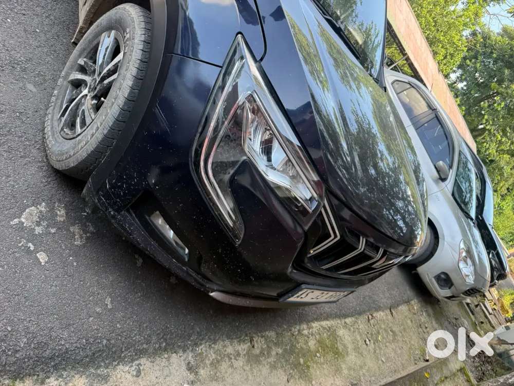 Mahindra Xuv700 Petrol 2022