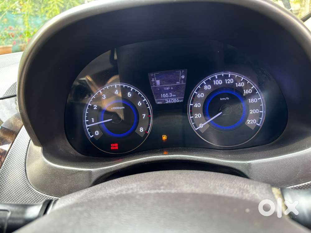 Hyundai Fluidic Verna 1.6 Vtvt Sx, 2012, Petrol
