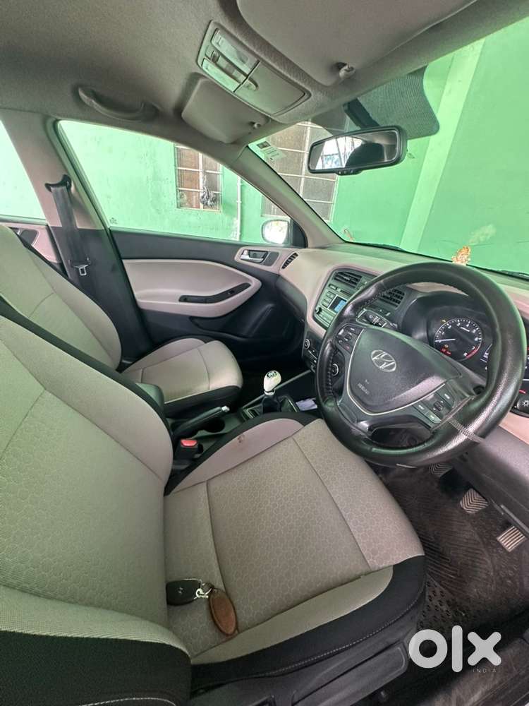 Hyundai I20 Car Manual 2015