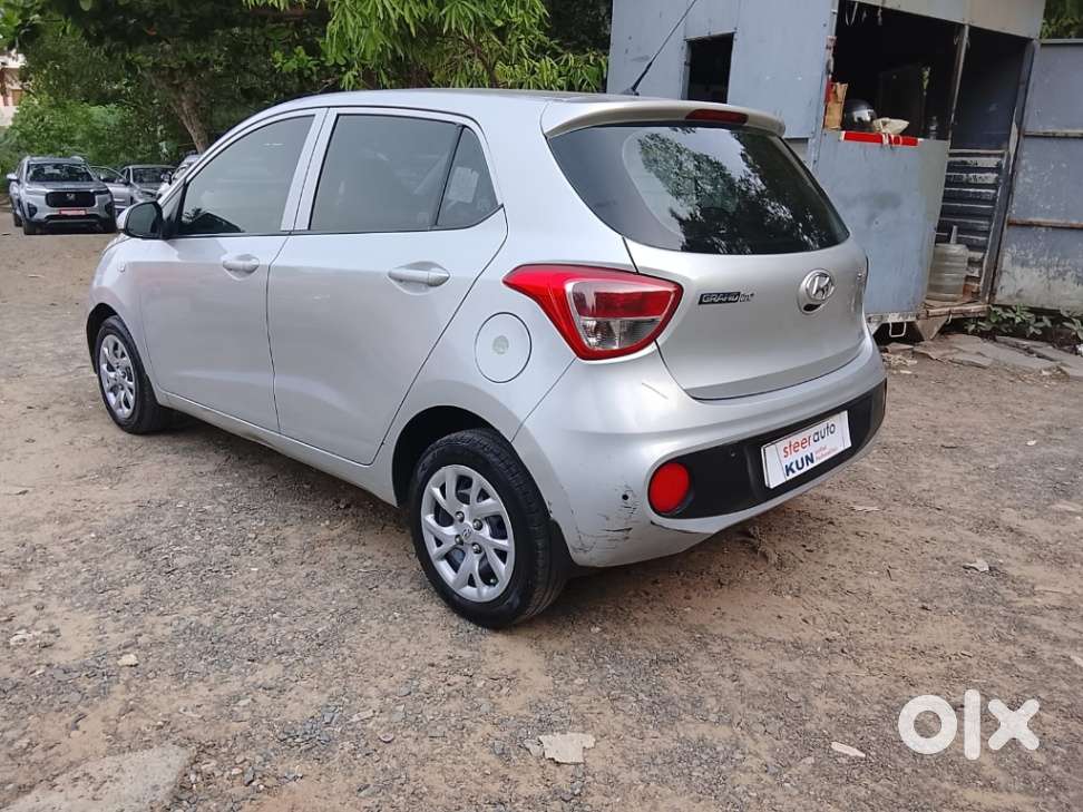 Hyundai Grand I10 Sportz 1.2 Kappa Vtvt, 2017, Petrol
