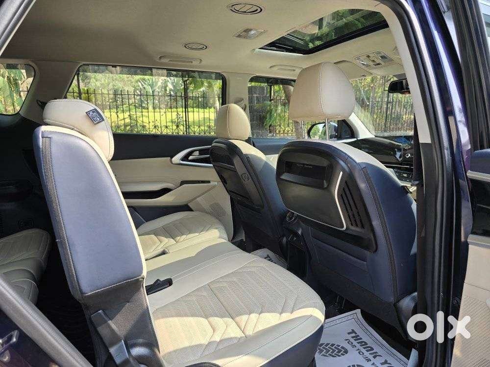 Kia Carens Luxury (o)1.5 Turbo Petrol Dct 7 Str, 2023, Petrol