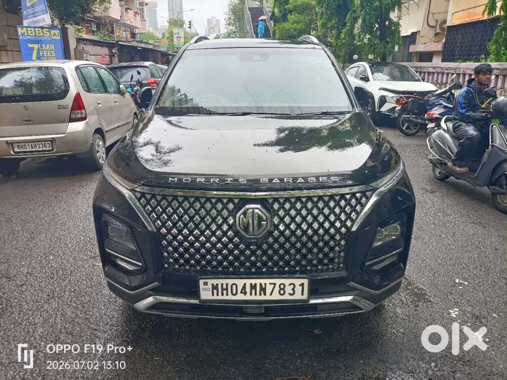 Mg Hector Plus Savvy Pro 1.5 Turbo Petrol Cvt 7 Str, 2025, Petrol