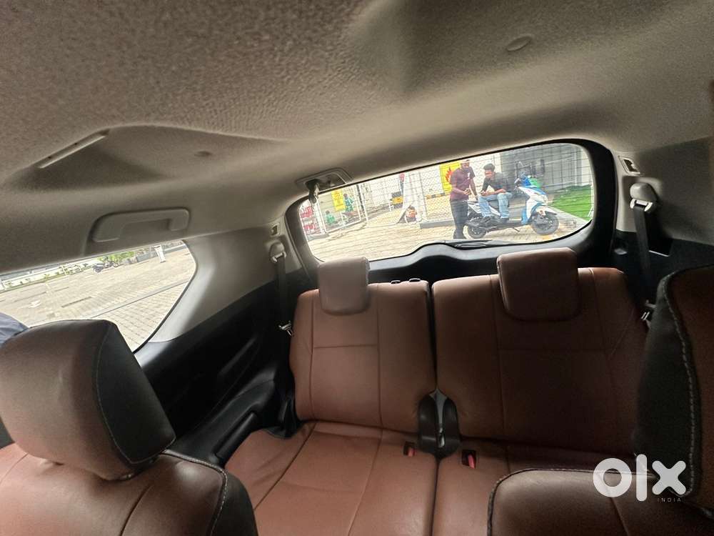 Toyota Innova Crysta 2018