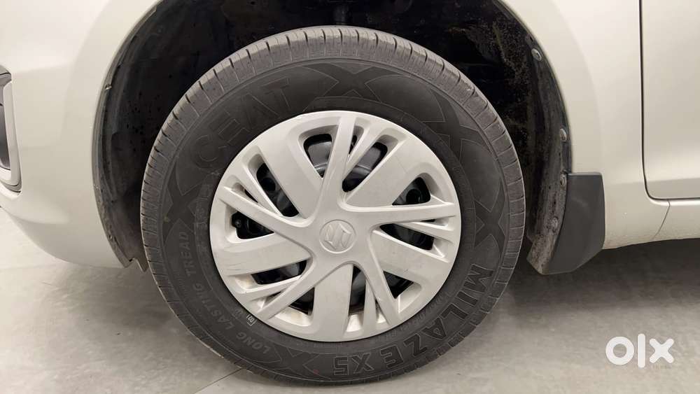 Maruti Suzuki Swift Vvt Vxi, 2016, Petrol