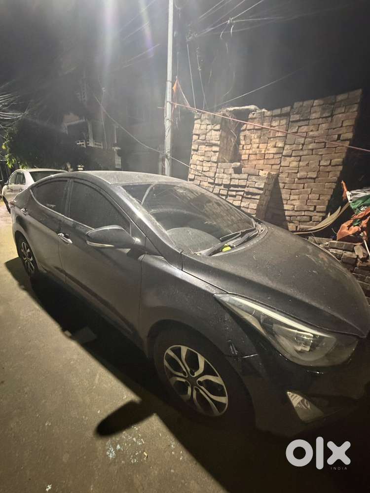 Hyundai Elantra Petrol 2016