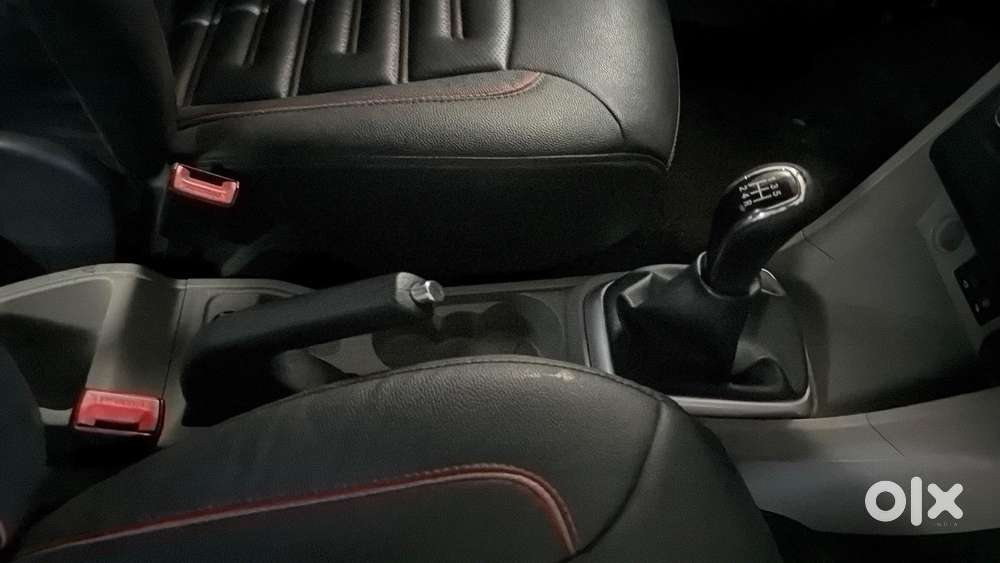 Tata Tiago 1.2 Revotron Xt, 2016, Petrol