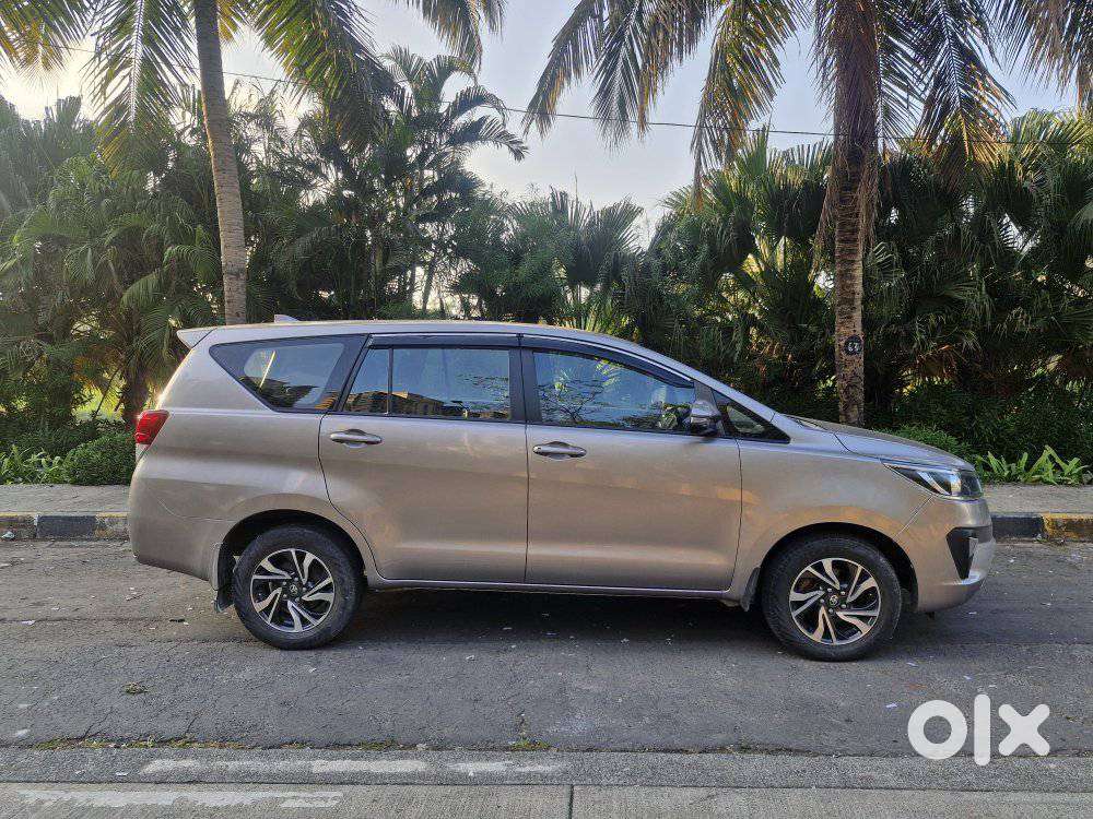 Toyota Innova Crysta 2.4 G Mt, 2021, Diesel