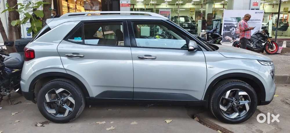 Hyundai Venue 1.0 Sx (o) Turbo Dct, 2019, Petrol