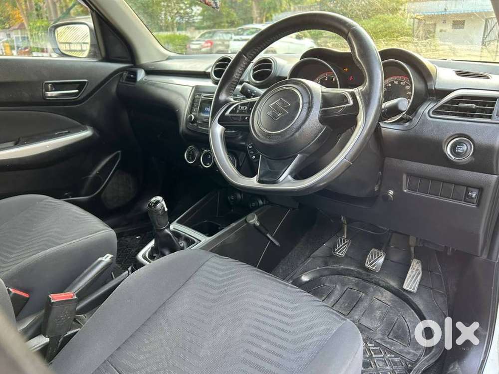 Maruti Suzuki Swift Vvt Zxi, 2019, Petrol