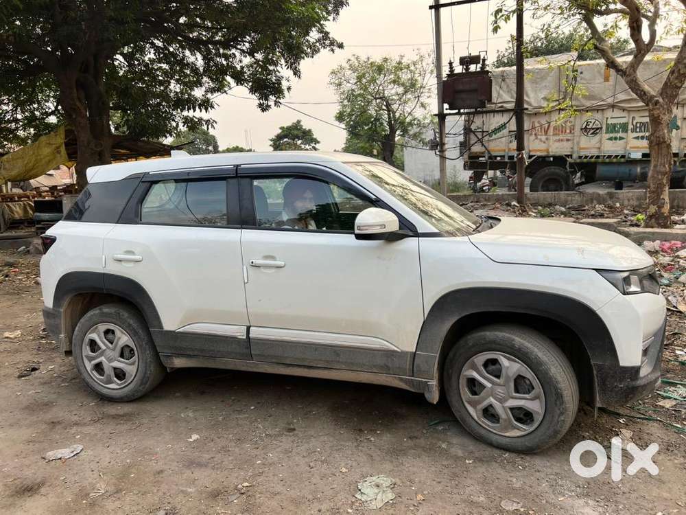 Maruti Suzuki Brezza 1 Petrol 40000 Km Driven