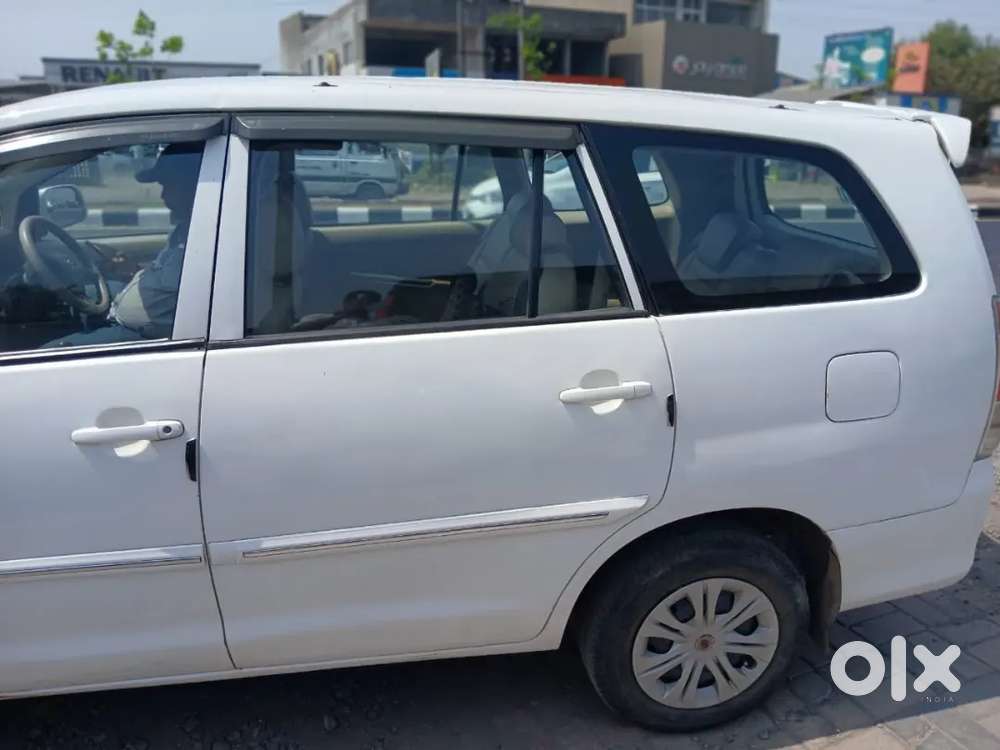 Toyota Innova 2.0 Vx 2009