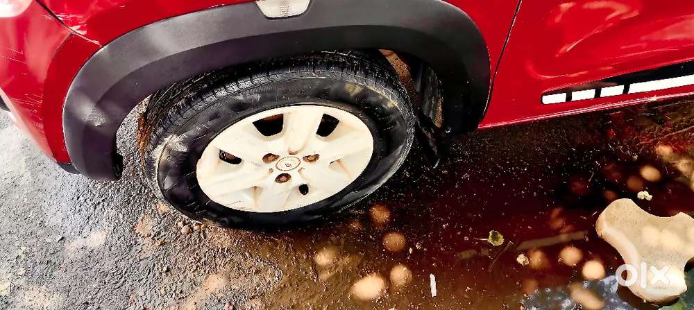  Renault Kwid  Single Lady Driven  33,000 Km  Excellent Condition