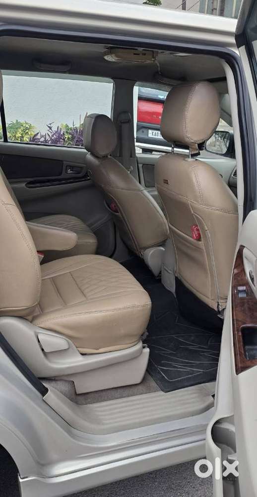 Toyota Innova 2.5 V 7 Str, 2013, Diesel