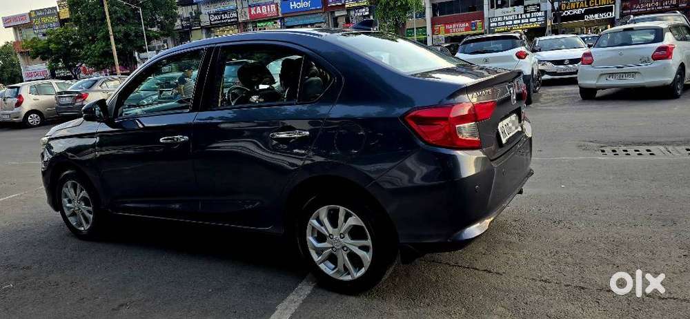 Honda Amaze 2nd Gen Elite Edition Mt, 2020, Petrol