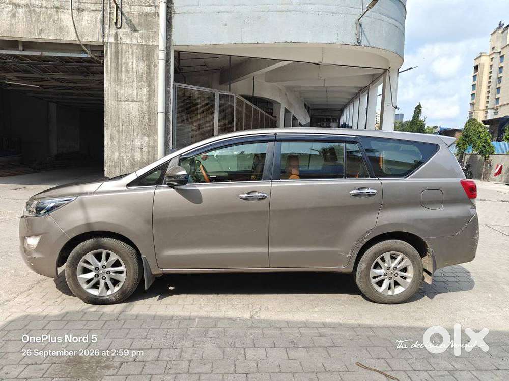 Toyota Innova Crysta [2020-ongoing] 2.4 Vx 8 Str, 2020, Diesel