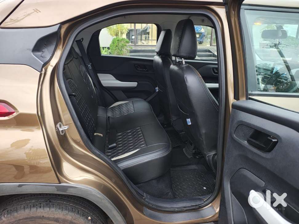 Tata Punch Accomplished Dazzle Amt Sunroof, 2023, Petrol