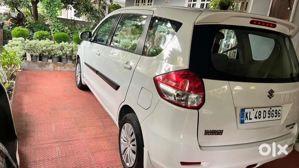 Maruti Suzuki Ertiga 2012 Diesel Carefully Maintained, New Tyres