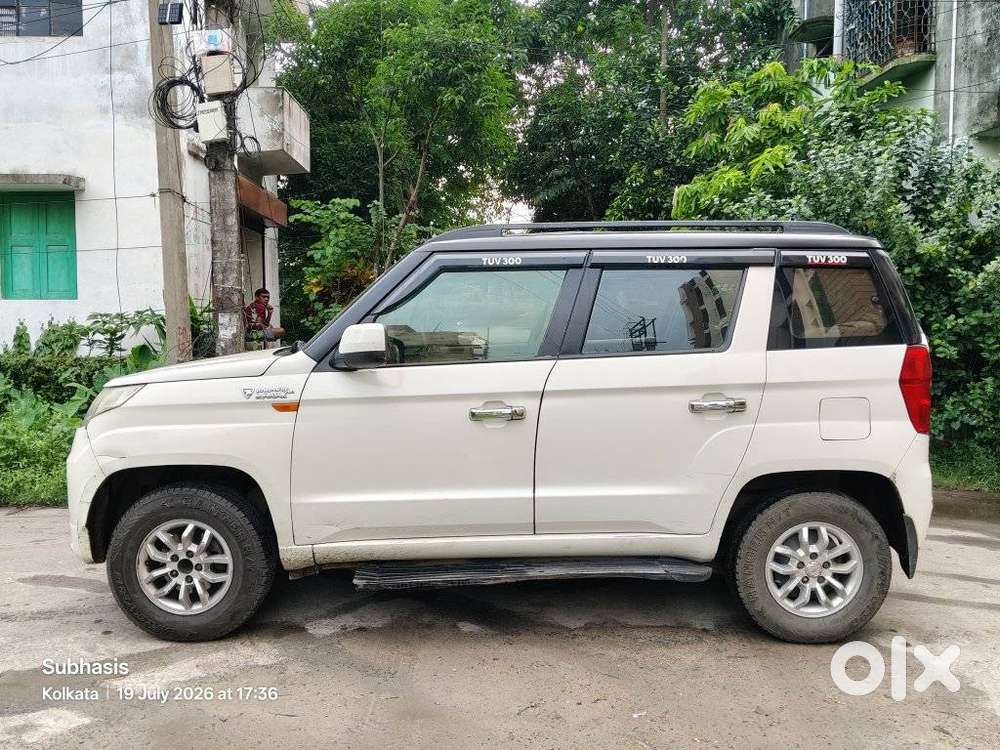 Mahindra Tuv 300 T8, 2016, Diesel
