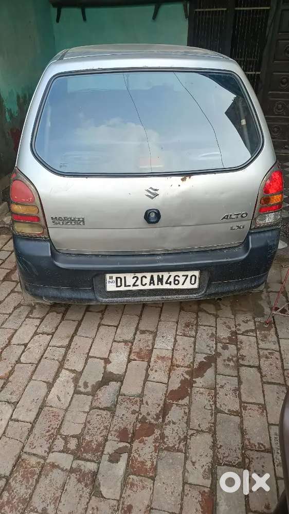 Maruti Suzuki 800 Ac 2011