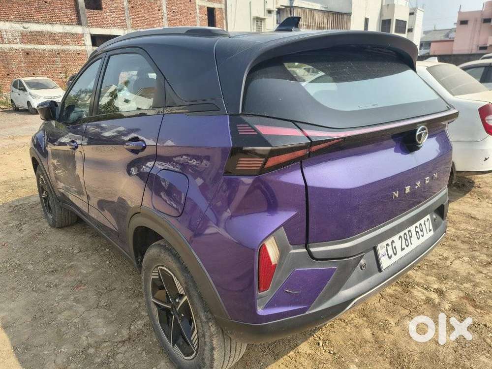 Tata Nexon Fearless Purple 1.2 Revotron Petrol 6mt, 2023, Petrol