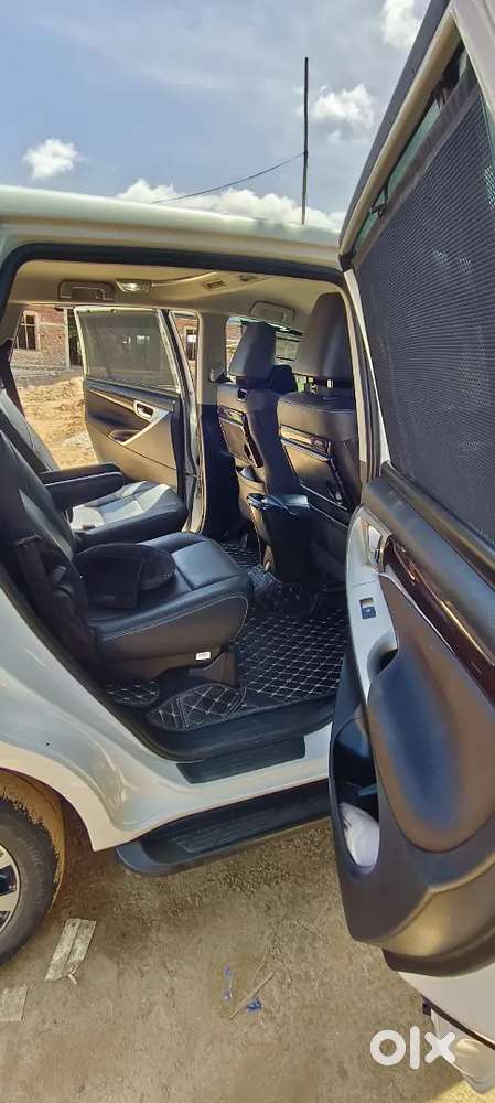 Toyota Innova Crysta Diesel 2024