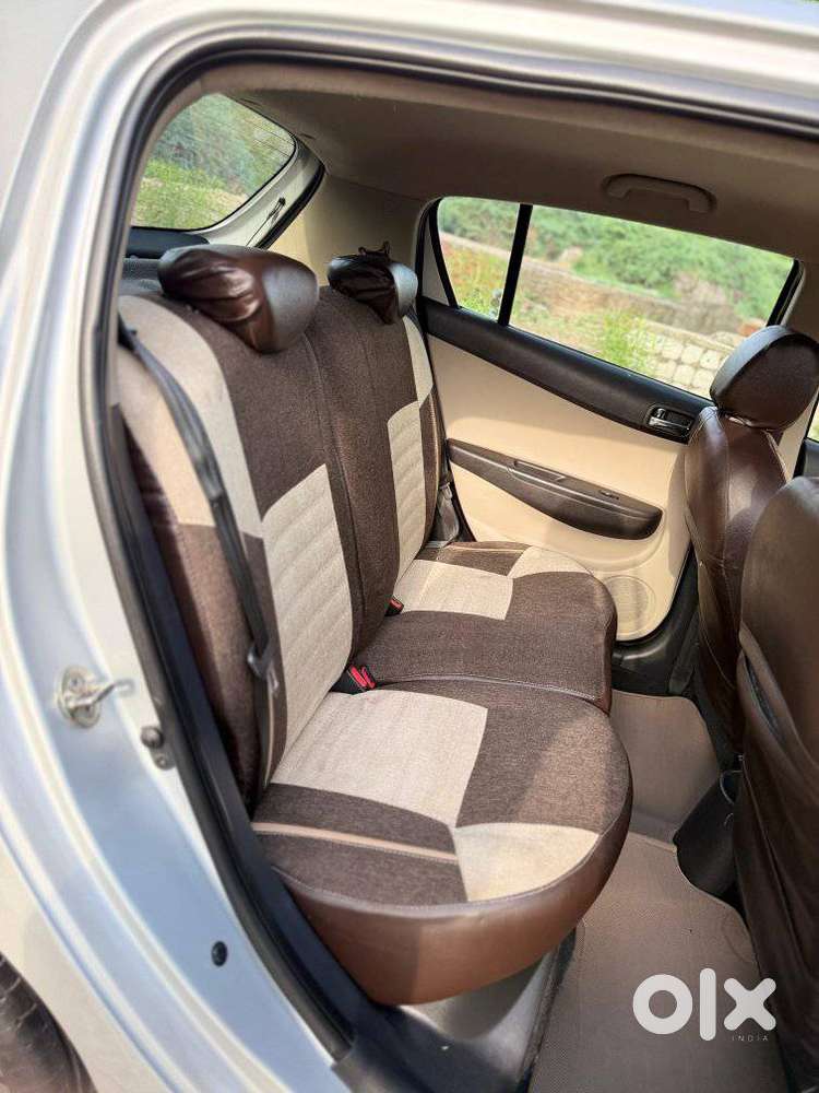 Hyundai I20 2012-2014 Sportz At 1.4, 2013, Petrol