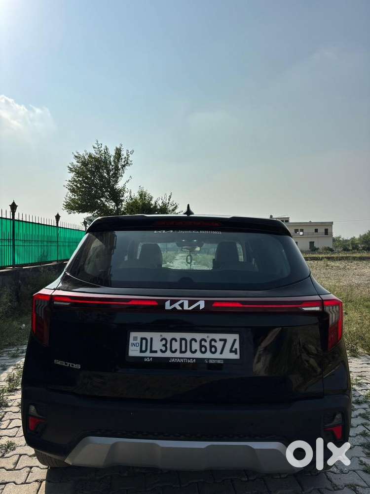 Kia Seltos 2025 Petrol Well Maintained