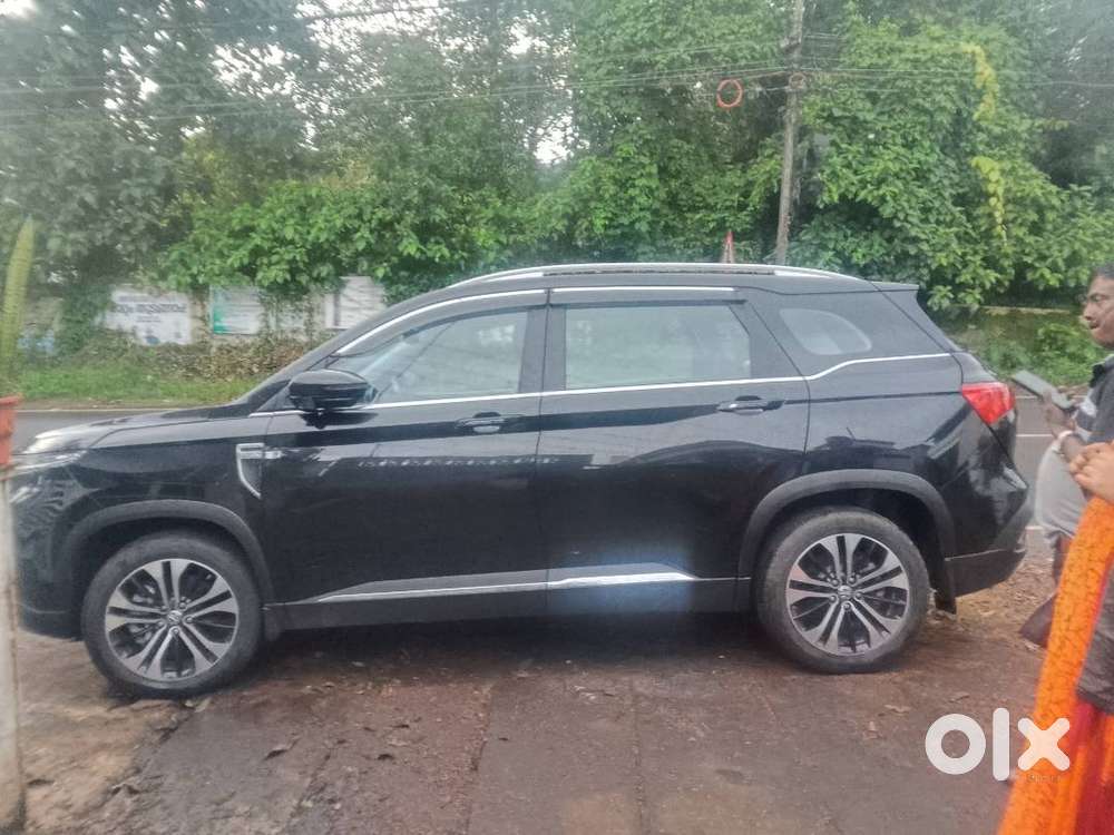 Mg Hector Plus 2021 Sharp