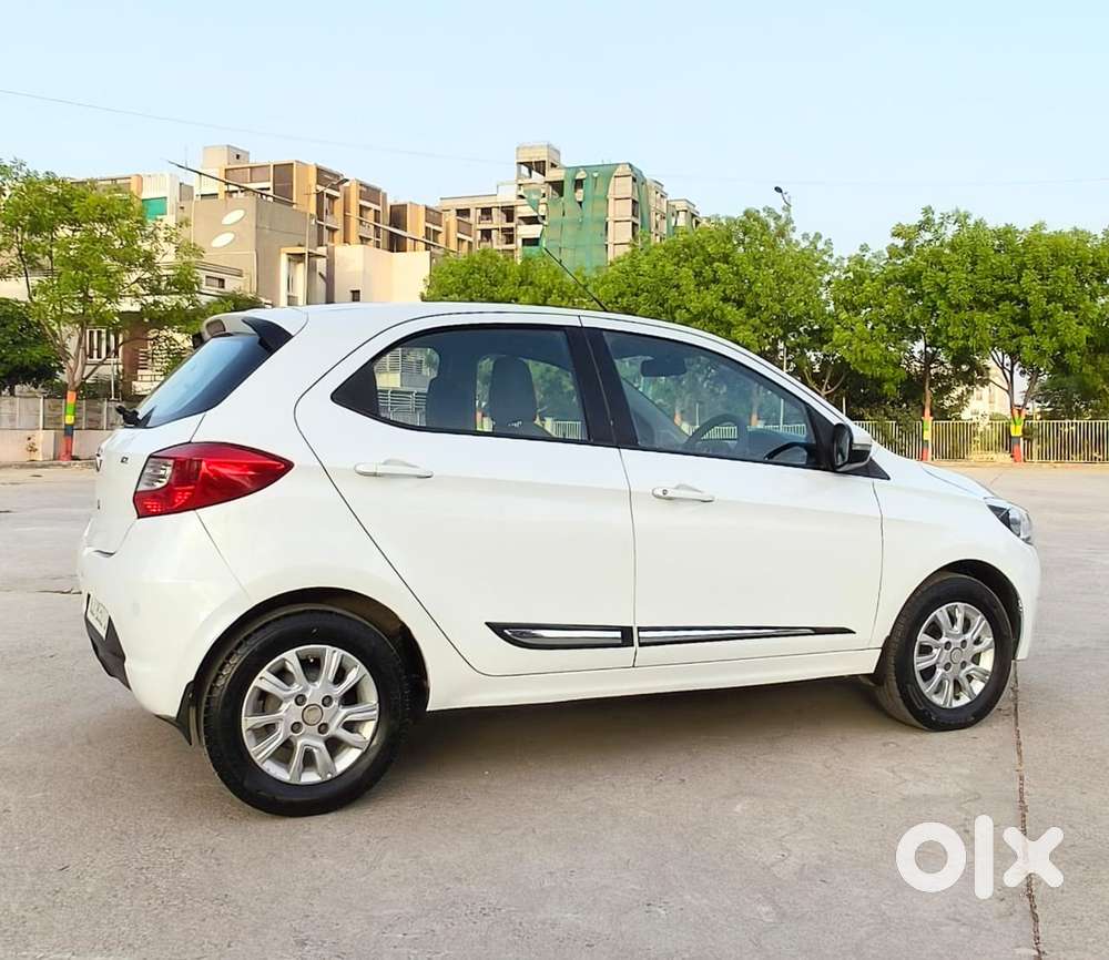 Tata Tiago 1.05 Revotorq Xz, 2018, Petrol