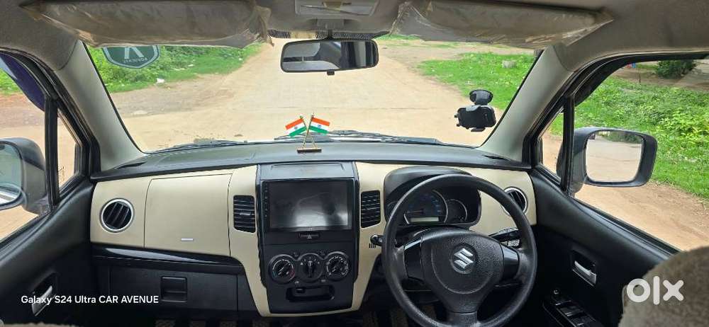 Maruti Suzuki Wagon R Vxi Mt 1.0l, 2017, Petrol