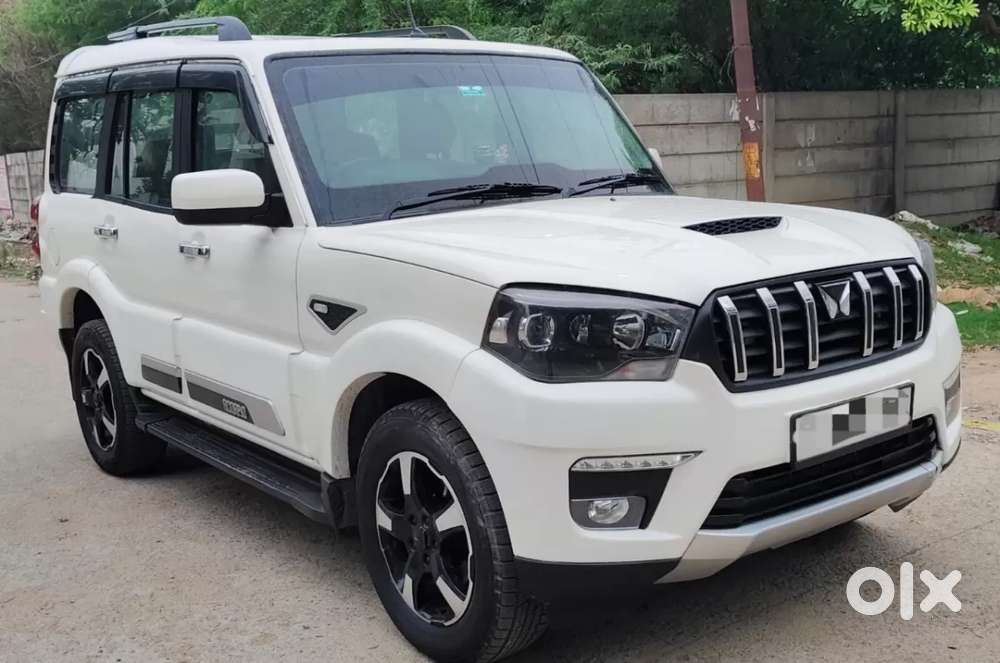 Mahindra Scorpio Classic, 2023, Diesel