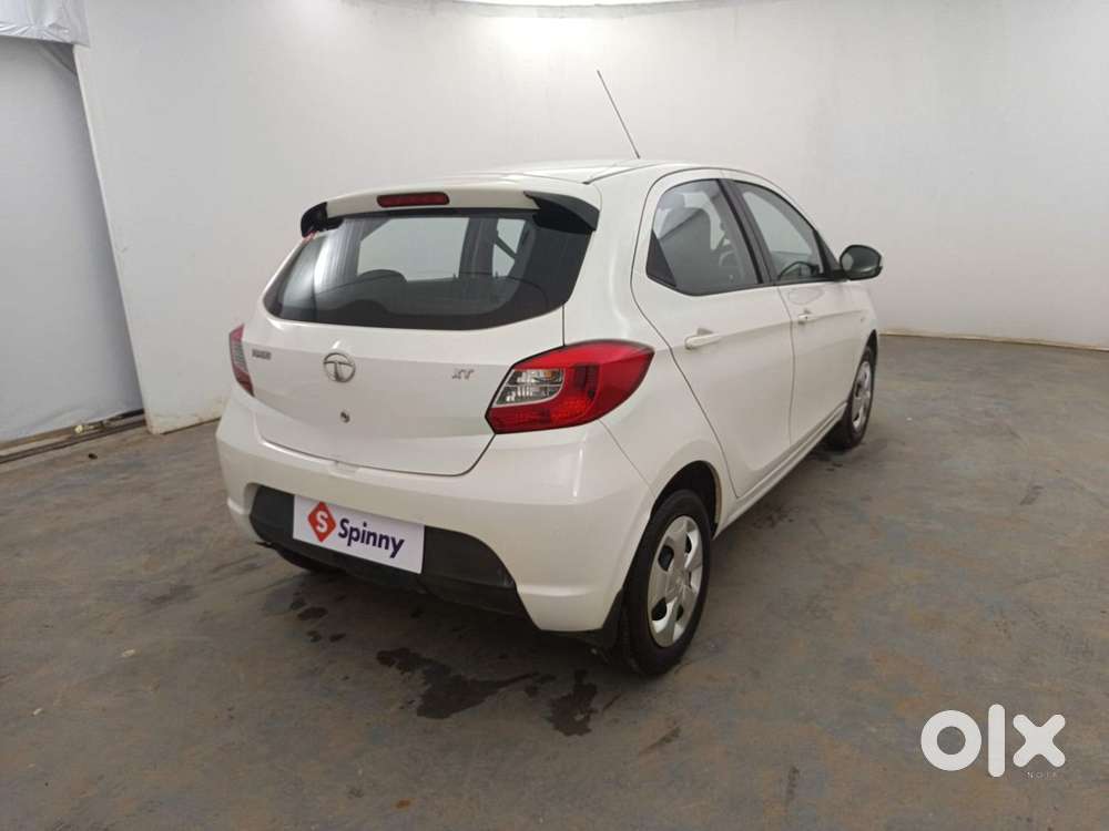 Tata Tiago 1.2 Revotron Xt, 2016, Petrol