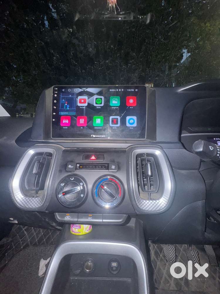 Kia Sonet Manual Petrol 2022