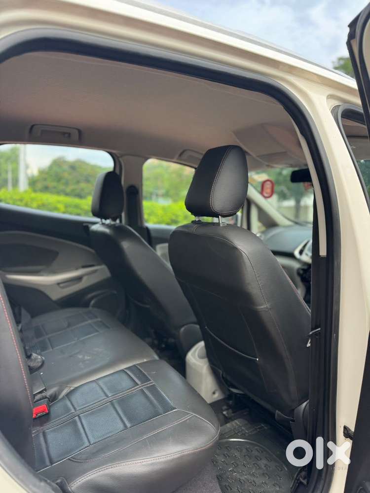 Ford Ecosport Thunder Edition Petrol, 2017, Petrol