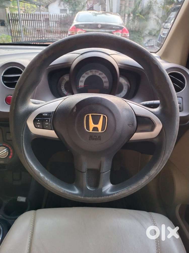 Honda Brio V Mt, 2012, Petrol
