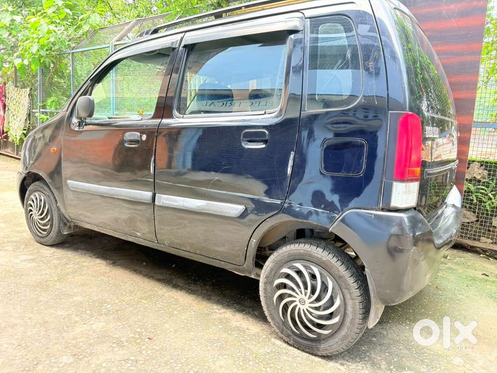 Car 2030 Tak Valid Hai Paiso Ki Need Hai Isliye Sale Kar Raha Hu