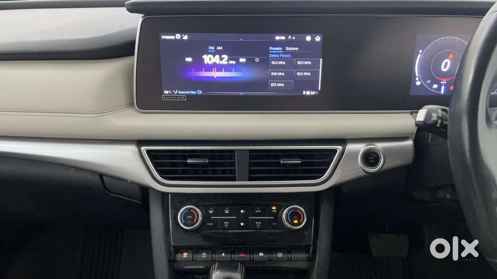 Mahindra Xuv700 2.0 Ax 7 Petrol At Luxury Pack Str, 2022, Petrol