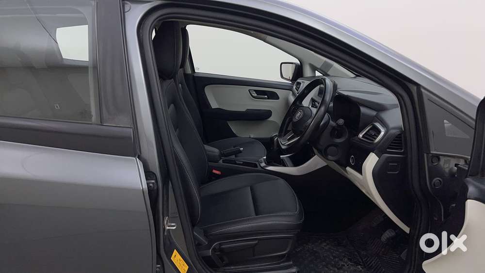 Tata Altroz 1.2 Xz Plus Petrol, 2023, Petrol