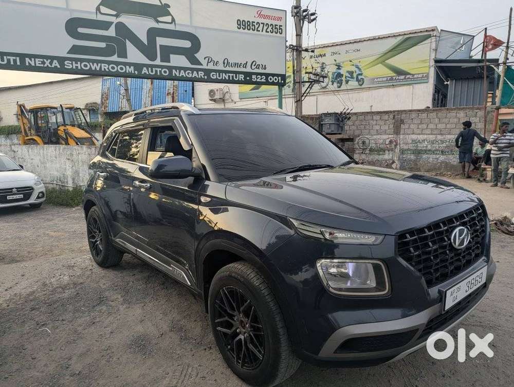 Hyundai Venue S Turbo, 2021, Petrol