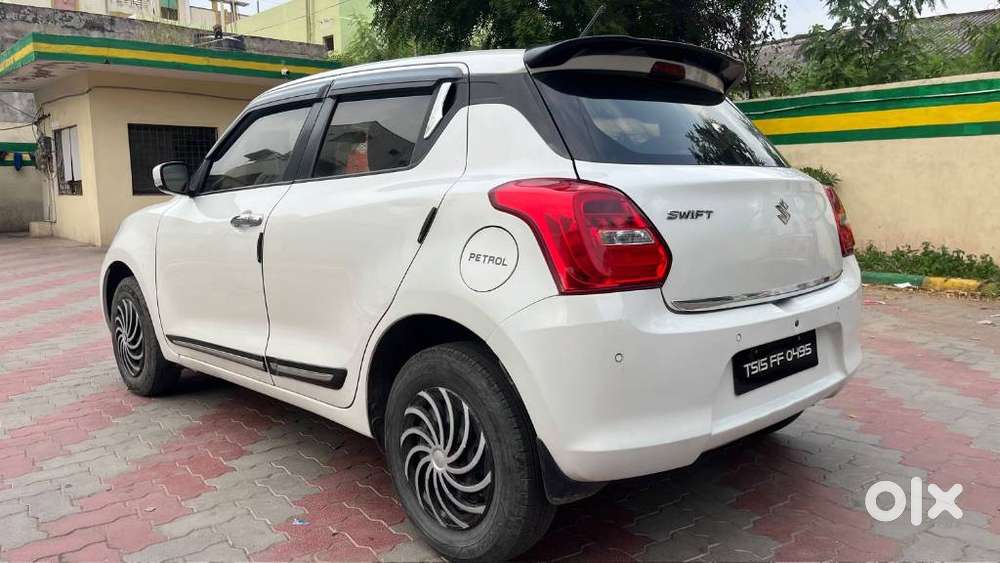 Maruti Suzuki Swift Vvt Vxi, 2021, Petrol