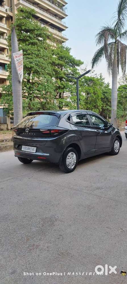 Tata Altroz 1.2 Xe, 2021, Petrol