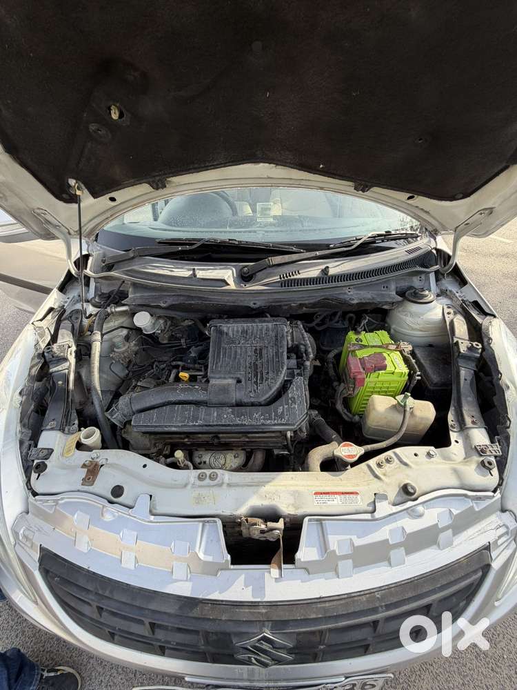 Maruti Suzuki Swift Dzire 1.2 Lxi Bsiv, 2013, Petrol