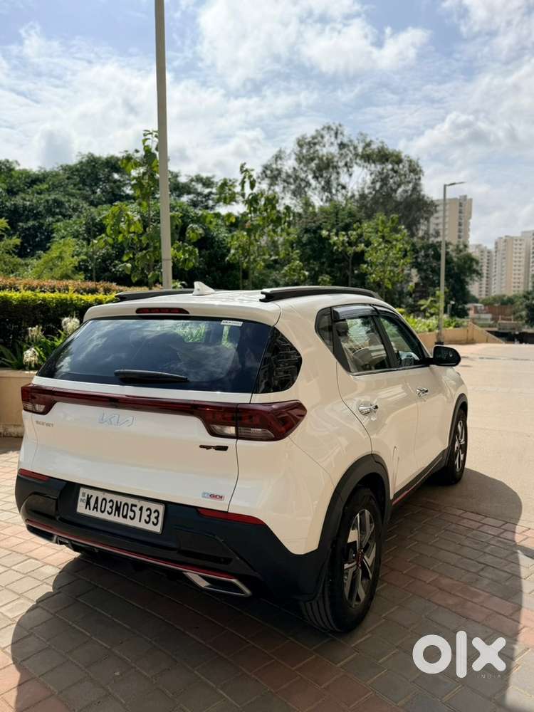 Kia Sonet Petrol 2023