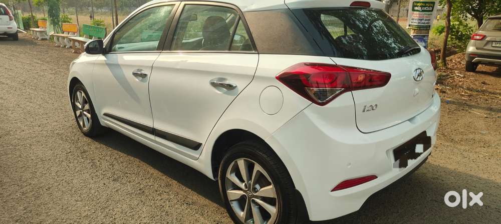 Hyundai New I20 1.2 Asta (o) Mt Dual Tone, 2014, Diesel