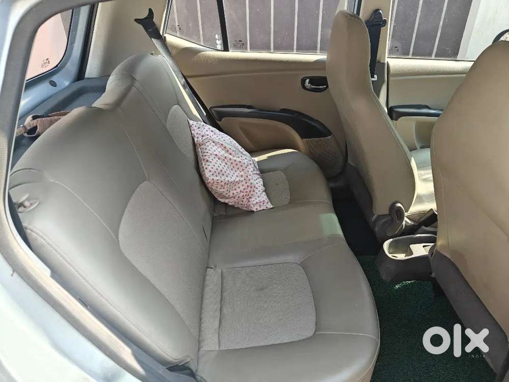 Hyundai I10 2011 Petrol Well Maintained With Service Record