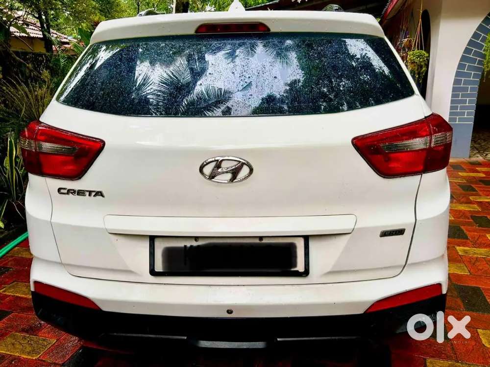 Original Kerala Registration Single Owner , Full Service At Showroom